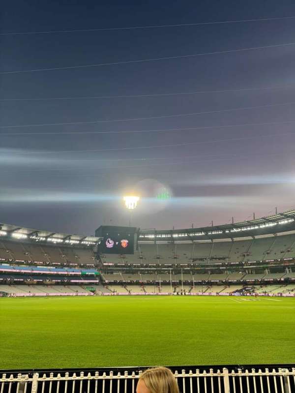 Melbourne Cricket Ground, section: M1, row: E, seat: 7