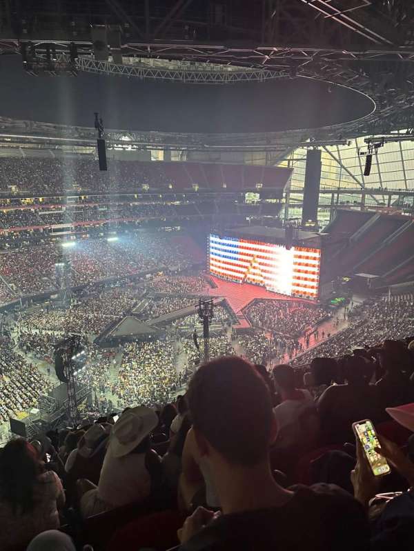 Mercedes-Benz Stadium, section: 317, row: 15, seat: 13