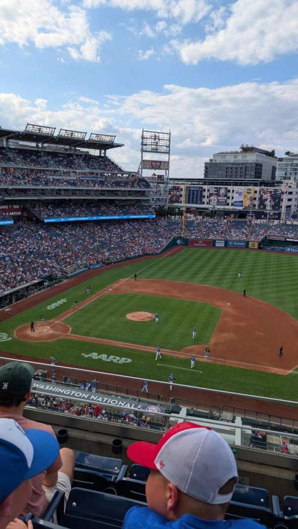 Nationals Park, section: 320, row: D, seat: 20