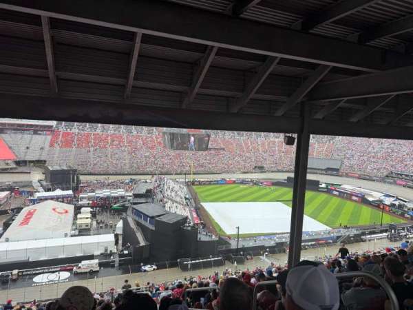 Bristol Motor Speedway, section: Allison Terrace M, row: 17, seat: 2