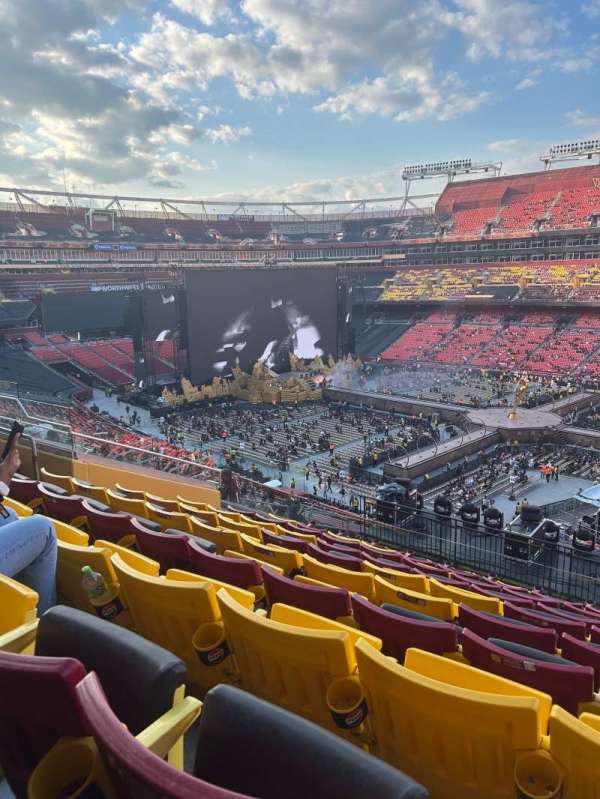 Northwest Stadium, section: 339, row: 18, seat: 9