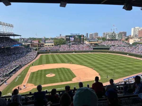 Wrigley Field, section: 423R, row: 3, seat: 1
