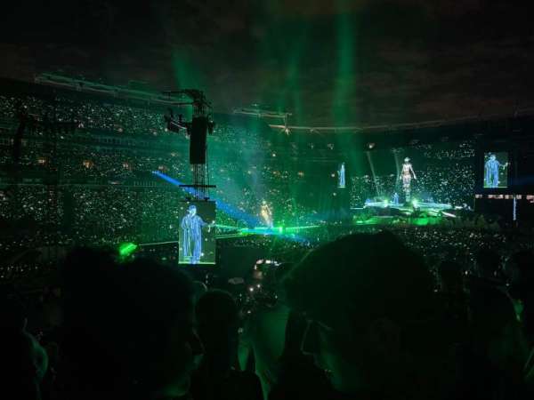 Northwest Stadium, section: 226, row: 4, seat: 17