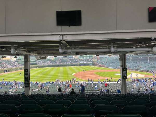 Wrigley Field, section: 209, row: 22, seat: 12