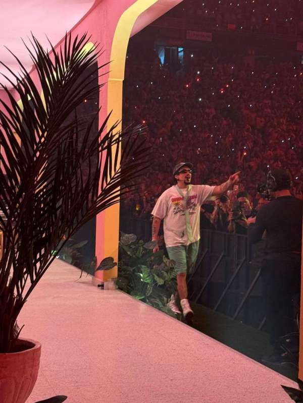 Coliseo De Puerto Rico, section: Arena 12, row: D, seat: 4