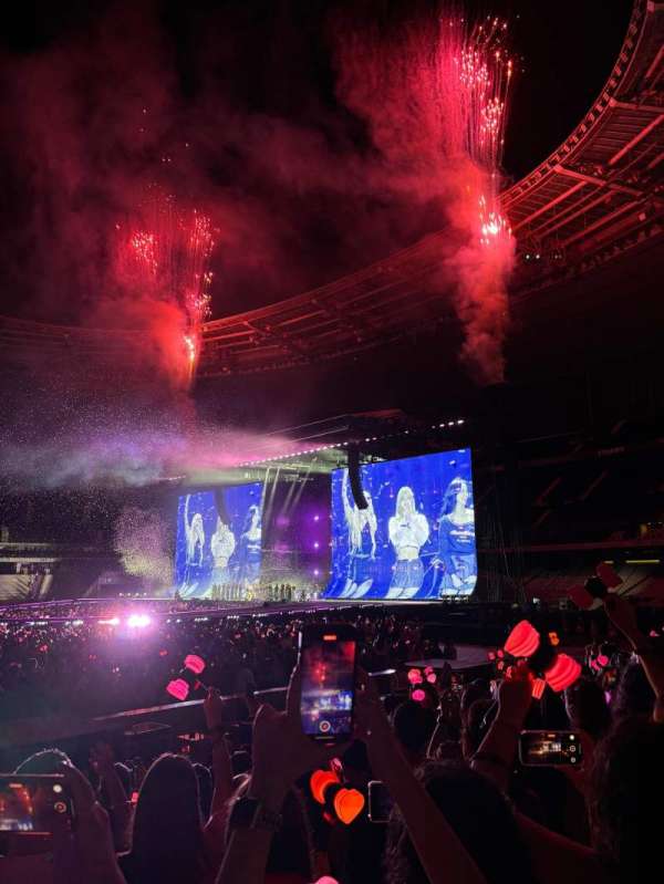 Stade de France, section: G7, row: 9, seat: 17