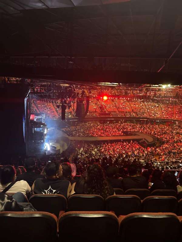 Kia Forum, section: 224, row: 19, seat: 6-7