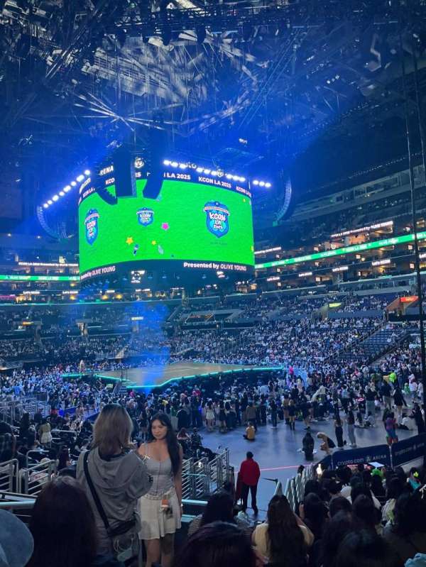 Crypto.com Arena, section: 117, row: 19, seat: 13