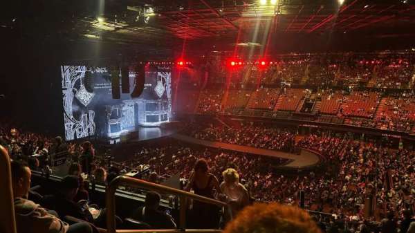 Kia Forum, section: 229, row: 9, seat: 1