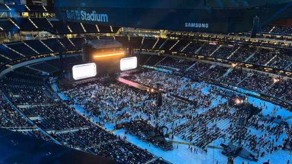 SoFi Stadium, section: 421, row: 1, seat: 6