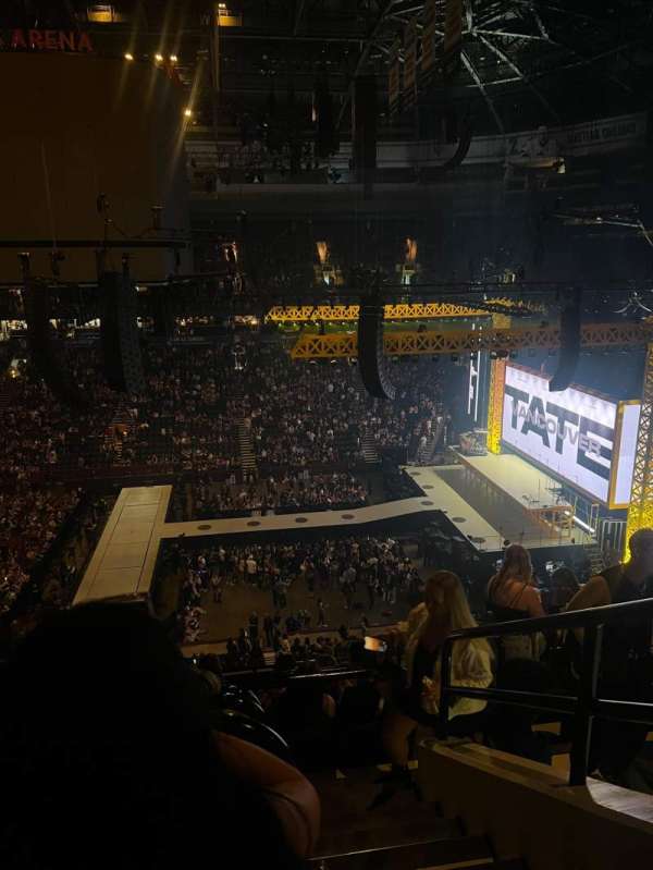 Rogers Arena, section: 307, row: 9, seat: 101-102