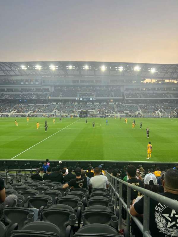 BMO Stadium, section: Figueroa Club A, row: P, seat: 1