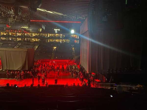 Oakland Arena, section: 127, row: 19, seat: 5
