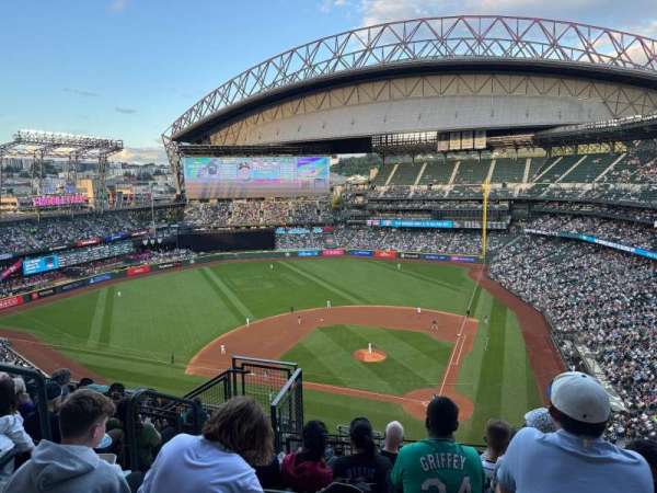 T-Mobile Park, section: 333, row: 14, seat: 19