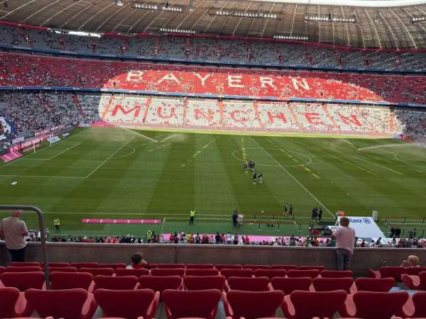 Allianz Arena, section: 204, row: 7, seat: 8