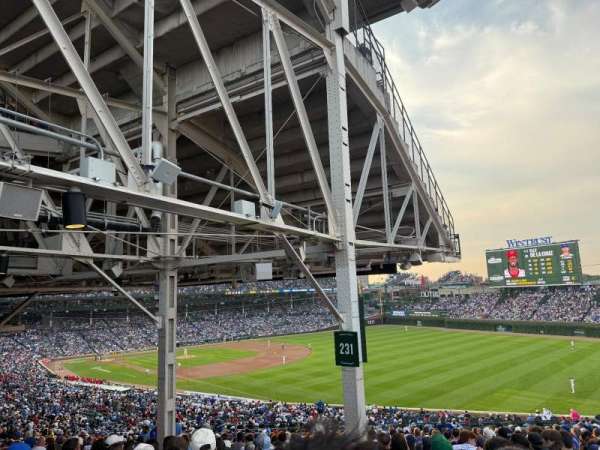 Wrigley Field, section: 231, row: 31, seat: 13