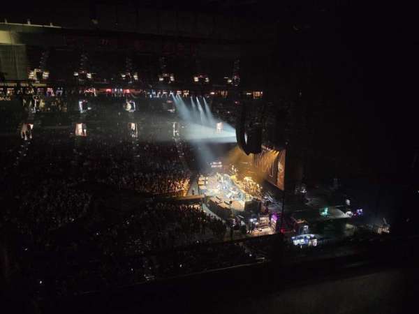 Moda Center, section: 318, row: B, seat: 2