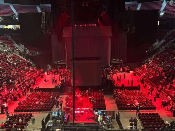 Moda Center, section: 223, row: M, seat: 16