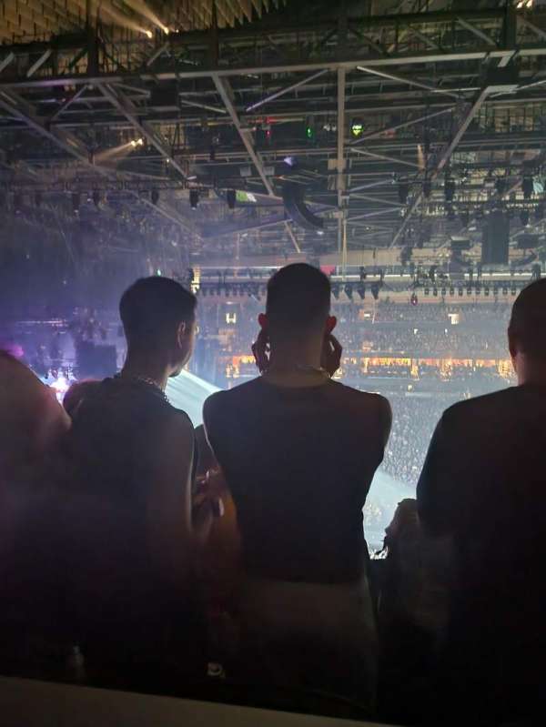 Climate Pledge Arena, section: 102, row: Bar, seat: 4
