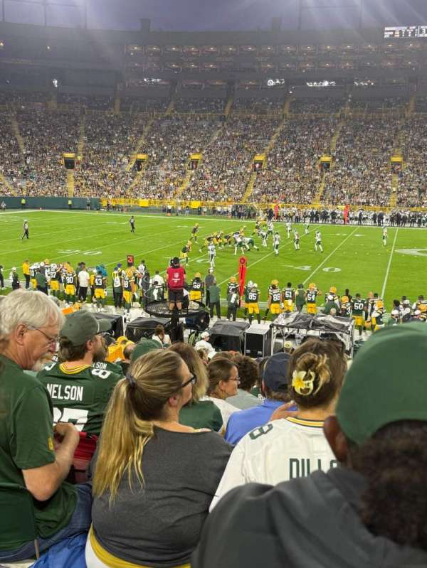 Lambeau Field, section: 120, row: 21, seat: 5