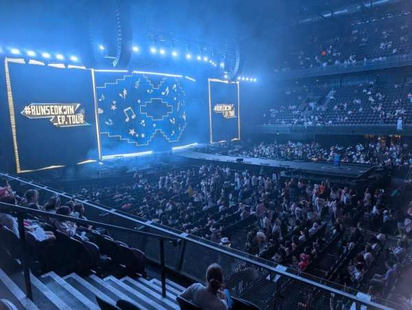 Ziggo Dome, section: 110, row: 5, seat: 352