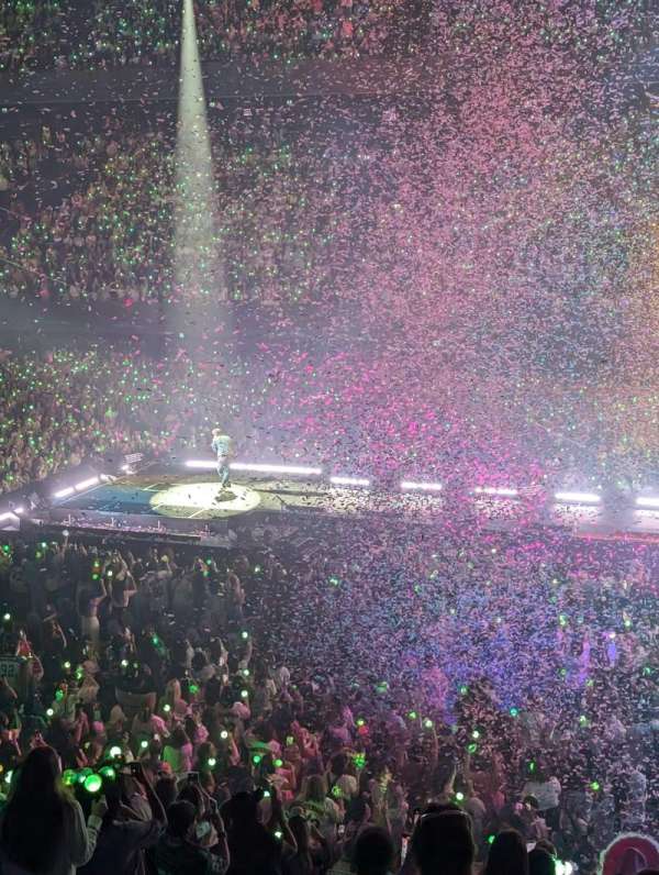 Ziggo Dome, section: 102, row: 12, seat: 33