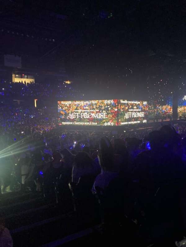 Allstate Arena, section: 112, row: H, seat: 1