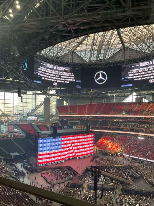 Mercedes-Benz Stadium, section: 335, row: 1, seat: 1