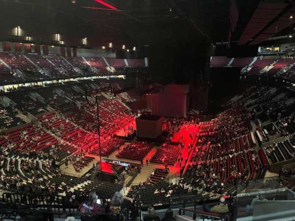 Moda Center, section: 325, row: J, seat: 3