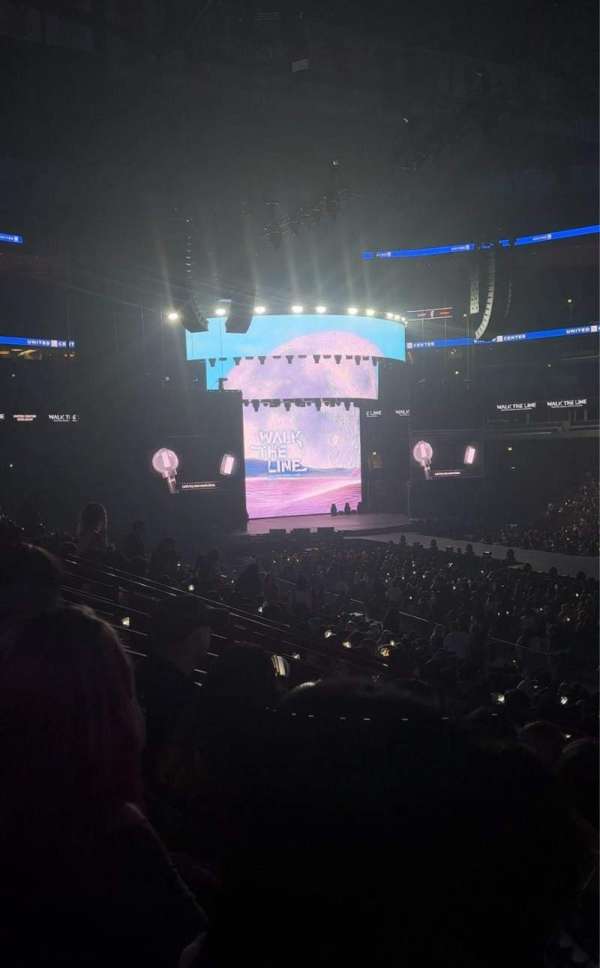United Center, section: 109, row: 18, seat: 12