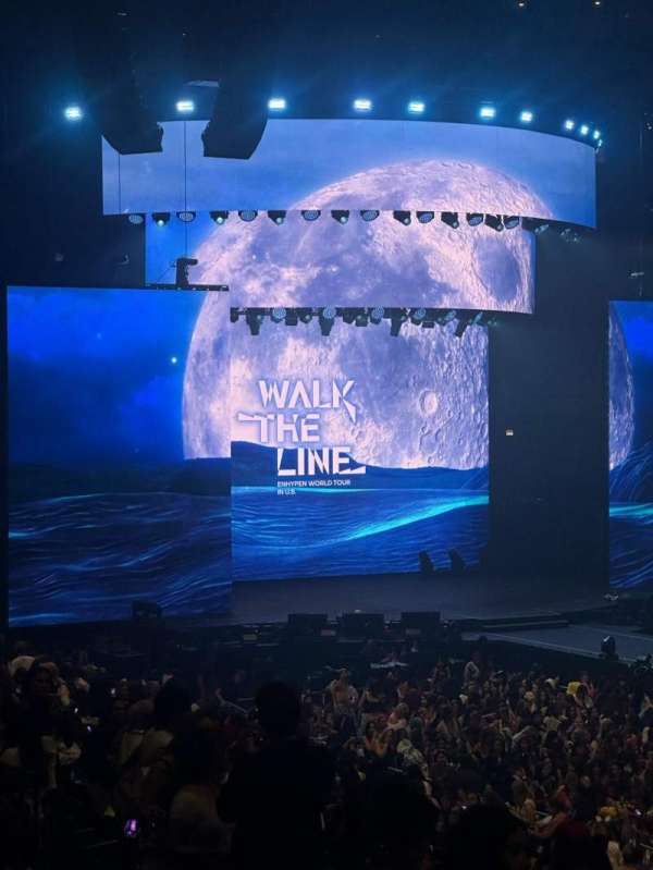 United Center, section: 109, row: 18, seat: 12