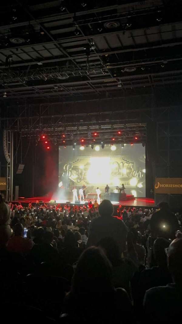 The Venue at Horseshoe Casino, Hammond, section: 202, row: T, seat: 2