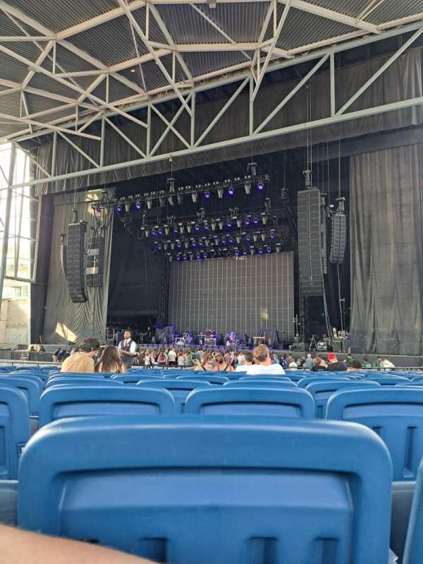 RBC Amphitheatre, section: 201, row: R, seat: 39