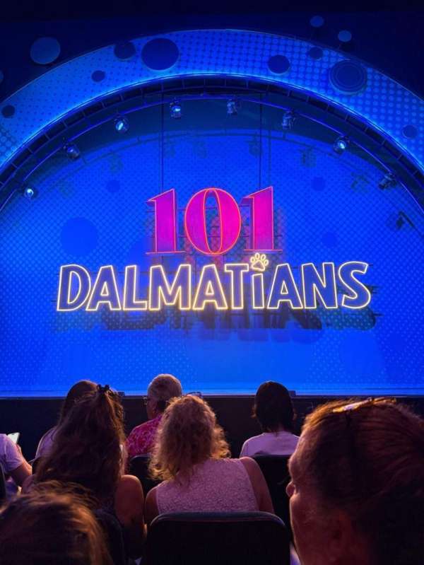 Eventim Apollo, section: Stalls, row: E, seat: 19