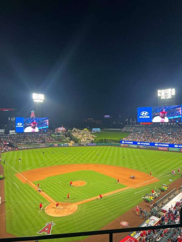 Angel Stadium, section: 420, row: C, seat: 12