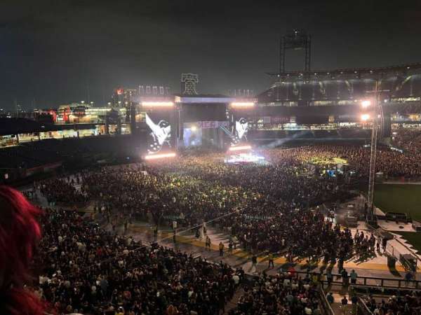 Citizens Bank Park, section: 230, row: 3, seat: 15