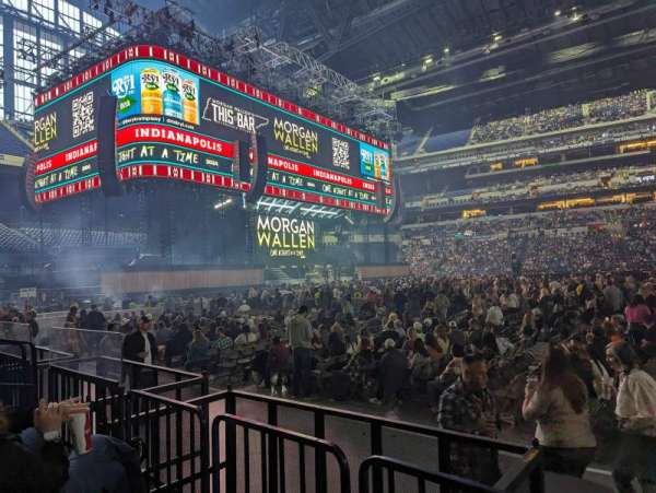 Lucas Oil Stadium, section: 142, row: 2, seat: 3