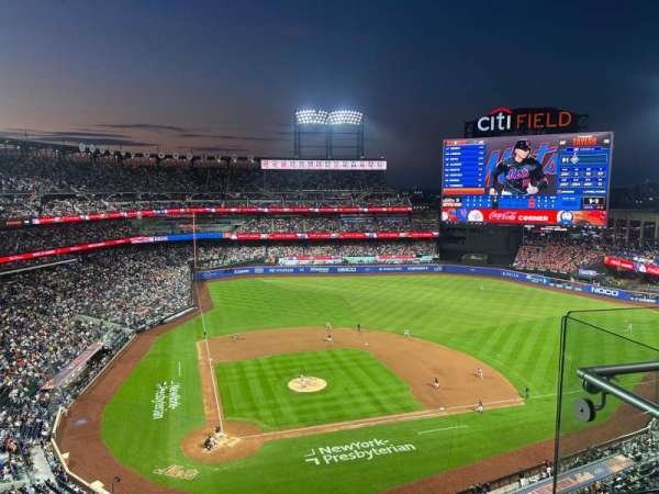 Citi Field, section: 510, row: 1, seat: 13