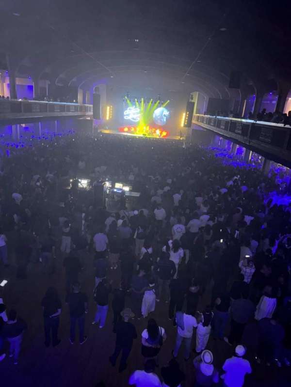 Shrine Expo Hall, row: General, seat: Admission