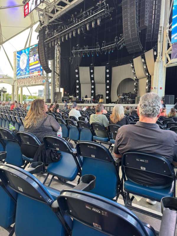 Hartford Healthcare Amphitheatre, section: 108, row: C, seat: 8