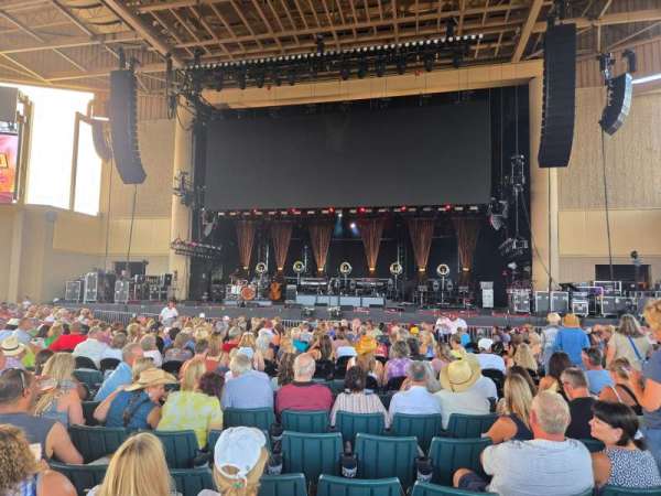 Ruoff Music Center, section: B, row: V, seat: 23