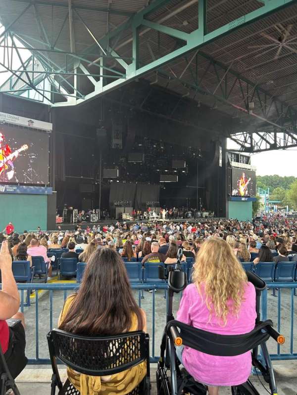 Veterans United Home Loans Amphitheater, section: 205, row: Wh1, seat: 9