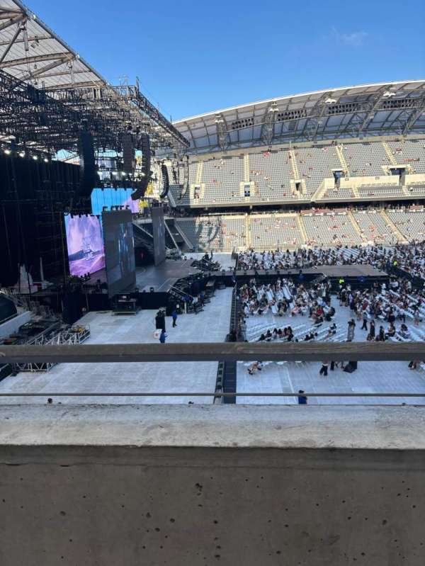 BMO Stadium, section: 234, row: A, seat: 9