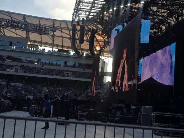 BMO Stadium, section: 109, row: A, seat: 10
