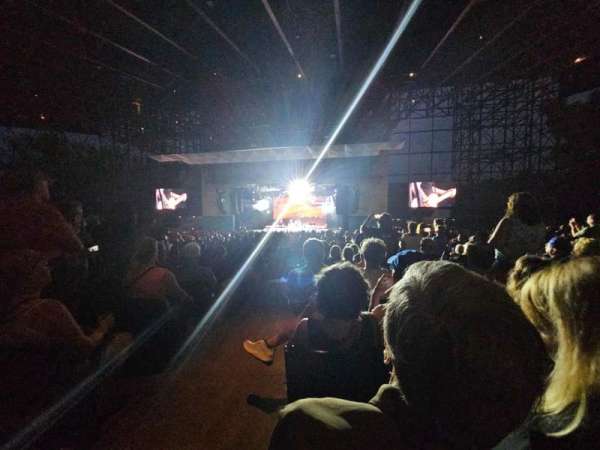 Riverbend Music Center, section: 900, row: jj, seat: 1