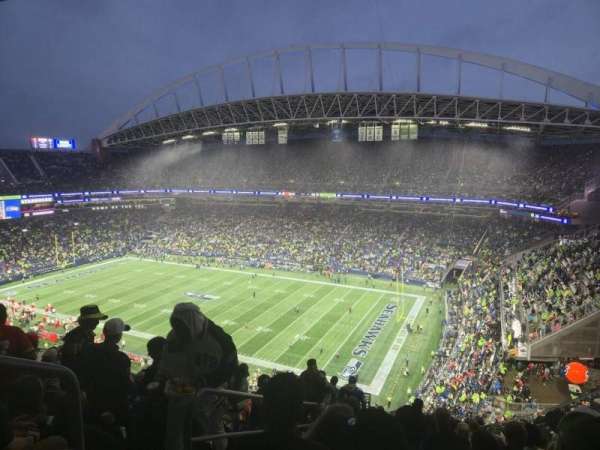 Lumen Field, section: 303, row: U, seat: 18