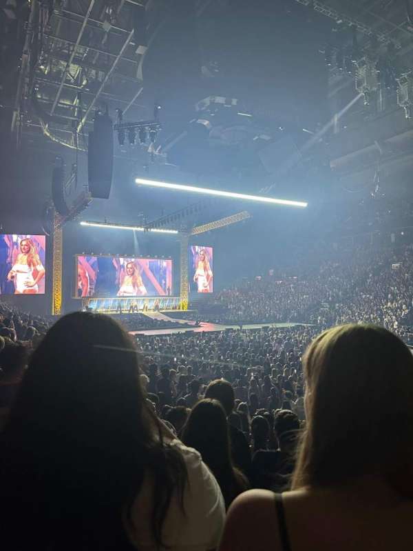 Scotiabank Arena, section: 105A, row: 10, seat: 8