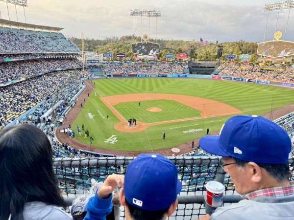 Dodger Stadium, section: 4RS, row: B, seat: 16