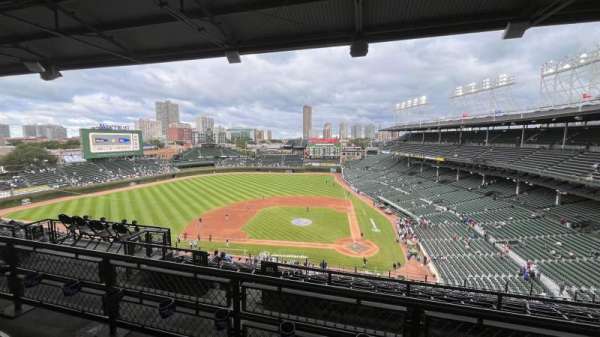 Wrigley Field, section: 413L, row: 2, seat: 11