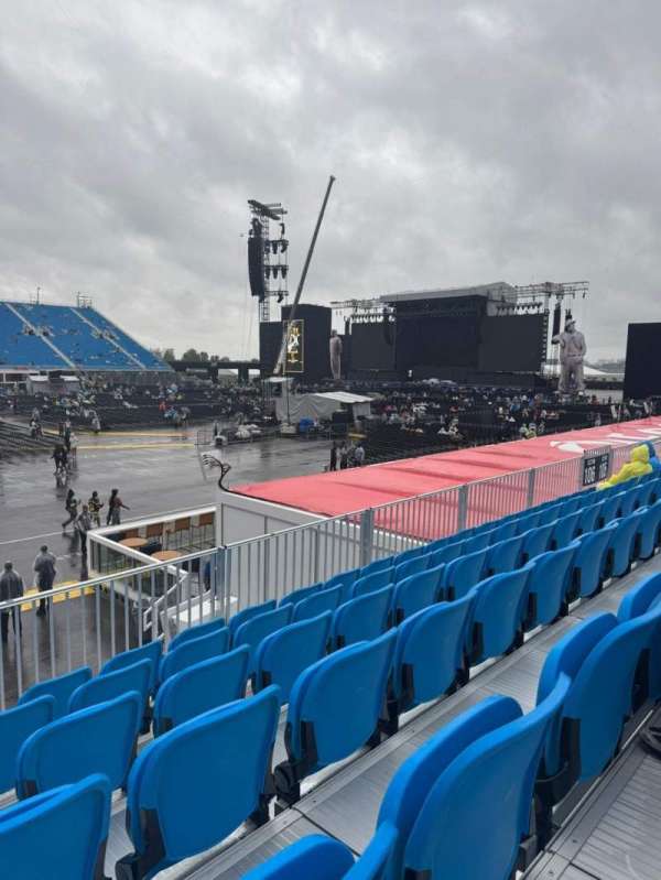 Rogers Stadium, section: W106, row: 6, seat: 23
